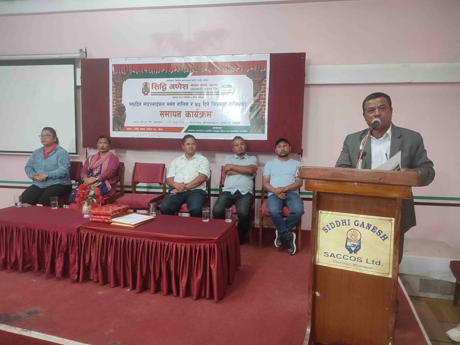 पन्ध्रदिने मोटरसाईकल मर्मत तालिम र ४५ दिने चित्रकला तालिमको समापन कार्यक्रम सिद्धि गणेश तालिम हल, खँचामा सम्पन्न image